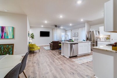 Spacious/open 4 bedroom 3 bath with office