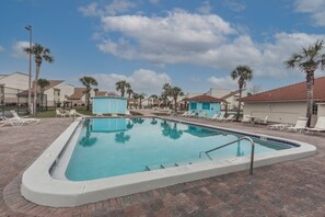 A heated pool - Horizon South 33D- Sunstead Retreat (Panama City Beach)