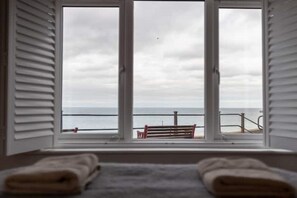 View from property - The Wave - Beach front holiday home in Sheringham (Sheingham)