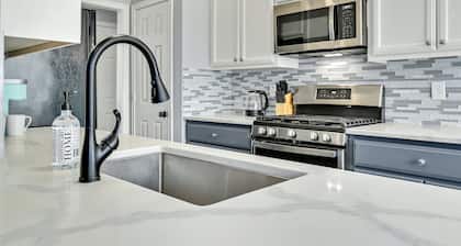 Cozy & Quiet in Georgetown Pet-friendly & Long Stays