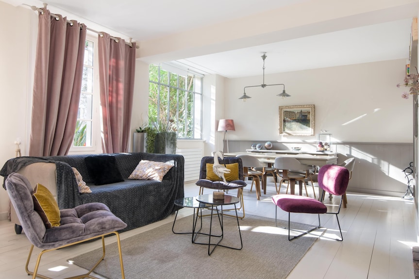 Violette (4, Cours Gambetta, St Martin De Ré) - Saint-Martin-de-Ré