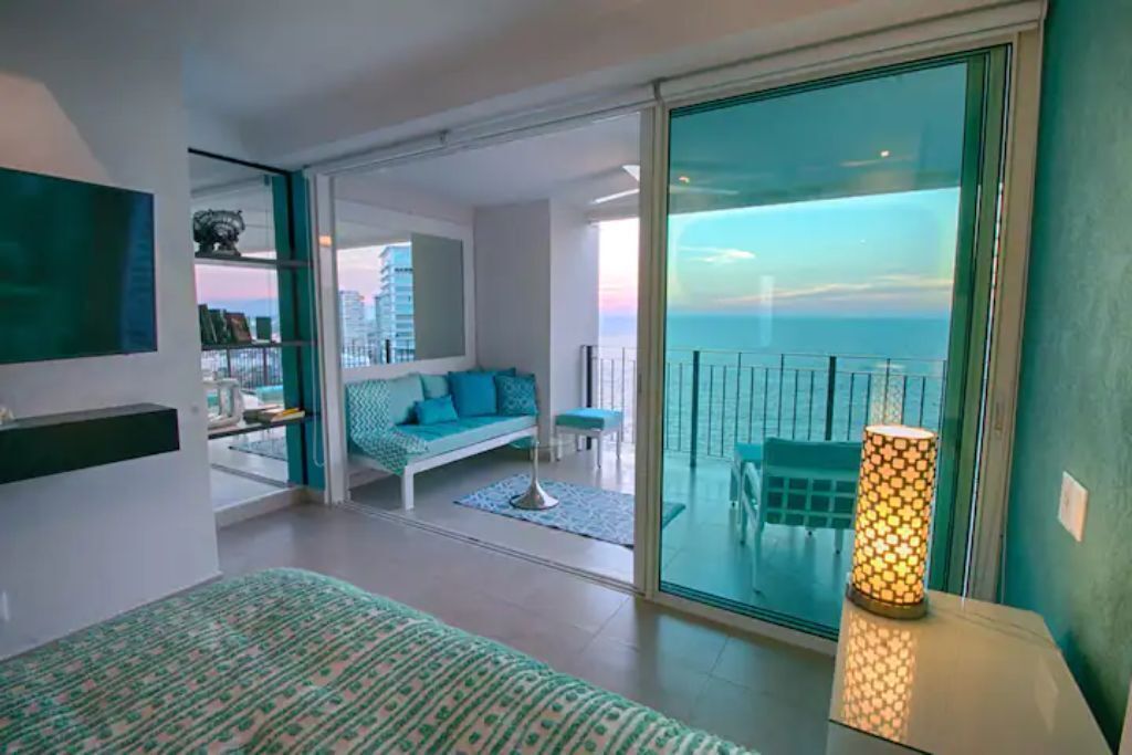 2 bedrooms, in-room safe, desk, free WiFi