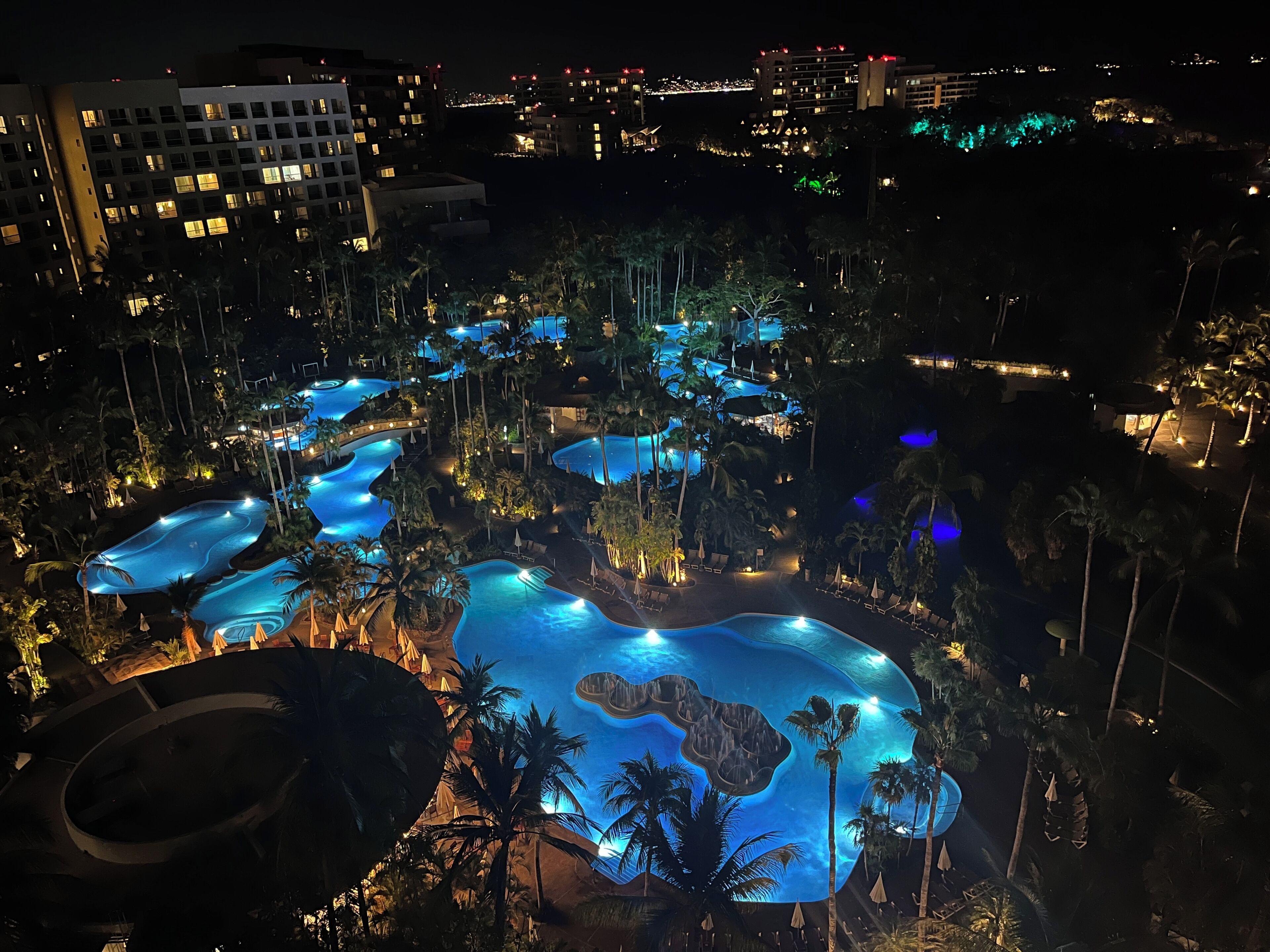 Et oppvarmet basseng