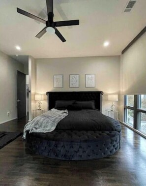 3 bedrooms, WiFi, bed sheets