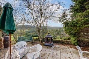 Cottage | Property grounds - Family Country Cottage With a Private Valley View (Scarborough)