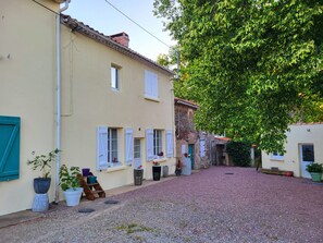 Exterior - Gîte du Paradis Perdu, Medeina, in Talmont-Saint-Hilaire (Talmont-Saint-Hilaire)
