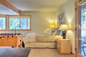 3 Schlafzimmer, Schreibtisch, Bügeleisen/Bügelbrett, kostenloses WLAN