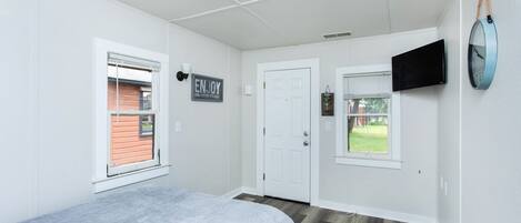 1 sovrum, internet och sängkläder