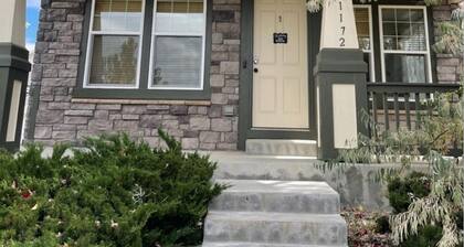 Newer Single family home, close to DIA, Denver VA and Anschutz