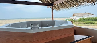 HOP Malibu: luxury beachfront in Chincha