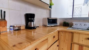 Family Apartment, Kitchen | Private kitchen