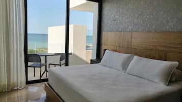 4 chambres, coffres-forts dans les chambres, Wi-Fi, draps fournis