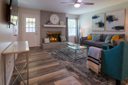 Quiet & Cozy in Georgetown, TX-Pets-Long Stays-Office