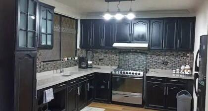 Ecualodge IV. Three bedroom apartment free parking