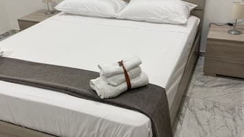 Doppia Comfort | 1 camera, tende oscuranti, ferro/asse da stiro, Wi-Fi gratuito