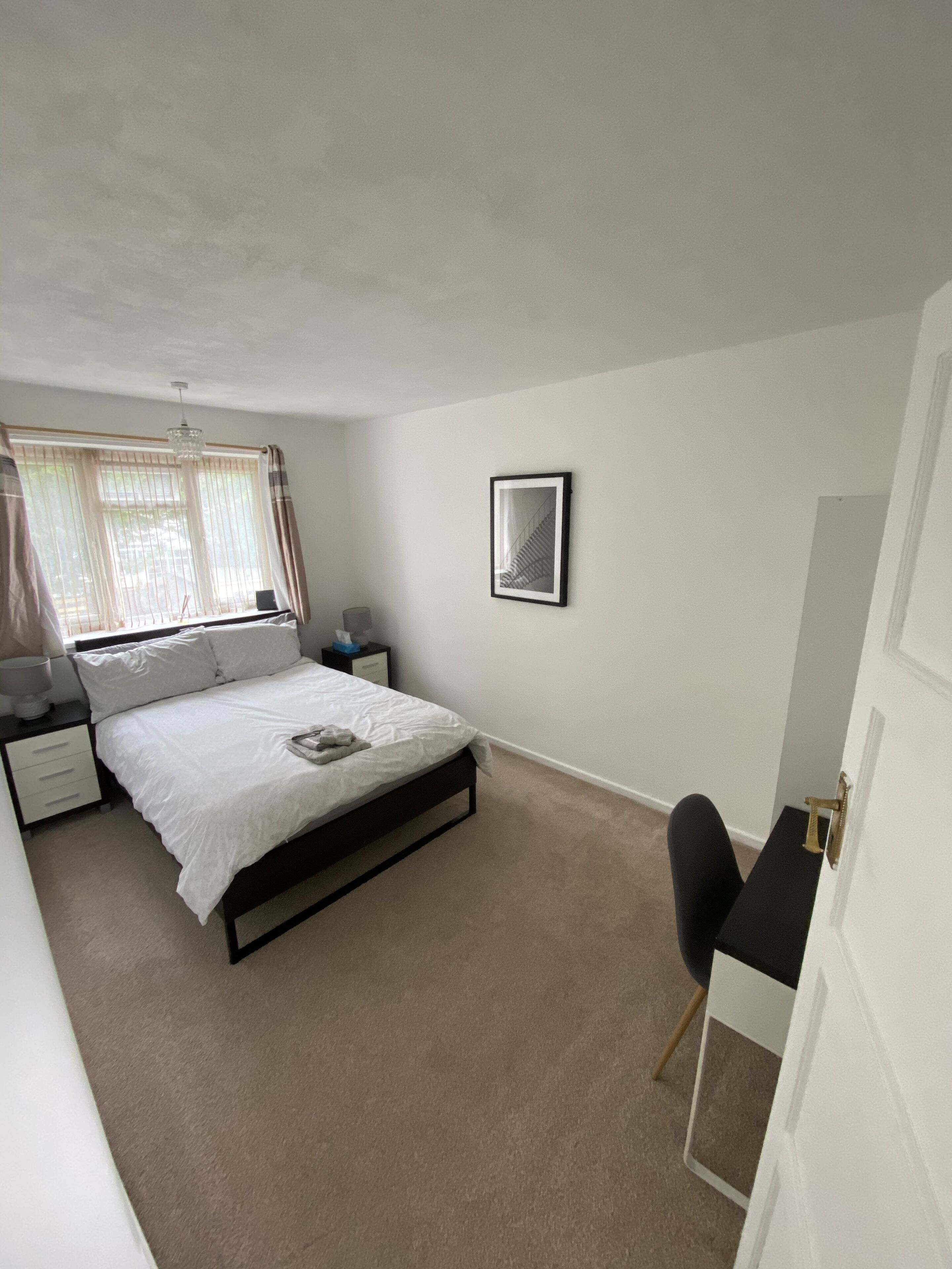 3 bedrooms, WiFi, bed sheets