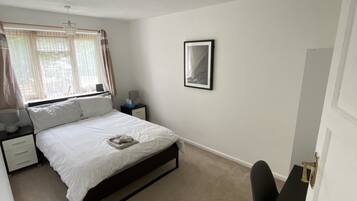 3 bedrooms, WiFi, bed sheets