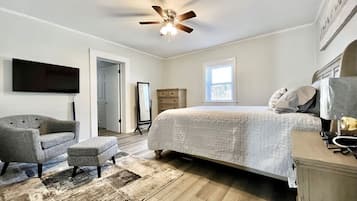 3 camere, una scrivania, ferro/asse da stiro, Wi-Fi