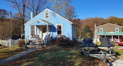Private Level in Scenic Waterfront Home
