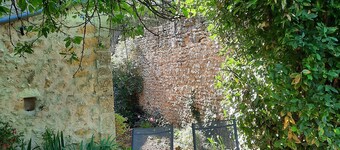 Maison rénovée dans joli village de Touraine
