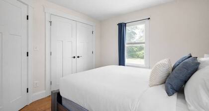 3 Bed Moreland St · Stunning 3+BD Under 10 mins to BOS w/parking & W/D
