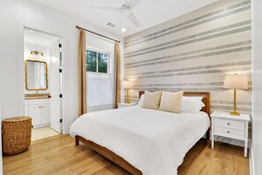 3 bedrooms, desk, iron/ironing board, WiFi