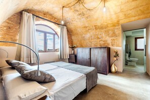 6 Schlafzimmer, Bügeleisen/Bügelbrett, Reisekinderbett, kostenloses WLAN