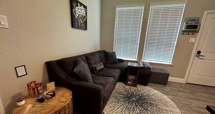 The Good Life - Your Private Retreat with Hot Tub