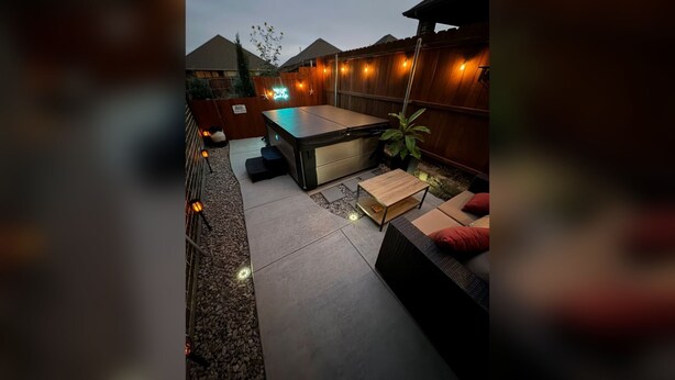 Property grounds - The Good Life - Your Private Retreat with Hot Tub (Aledo)