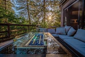 Terrace/patio - Hygge Haus Sequoia - Spacious & Secluded A-Frame Cabin with Mountain VIEWS! (Springville)