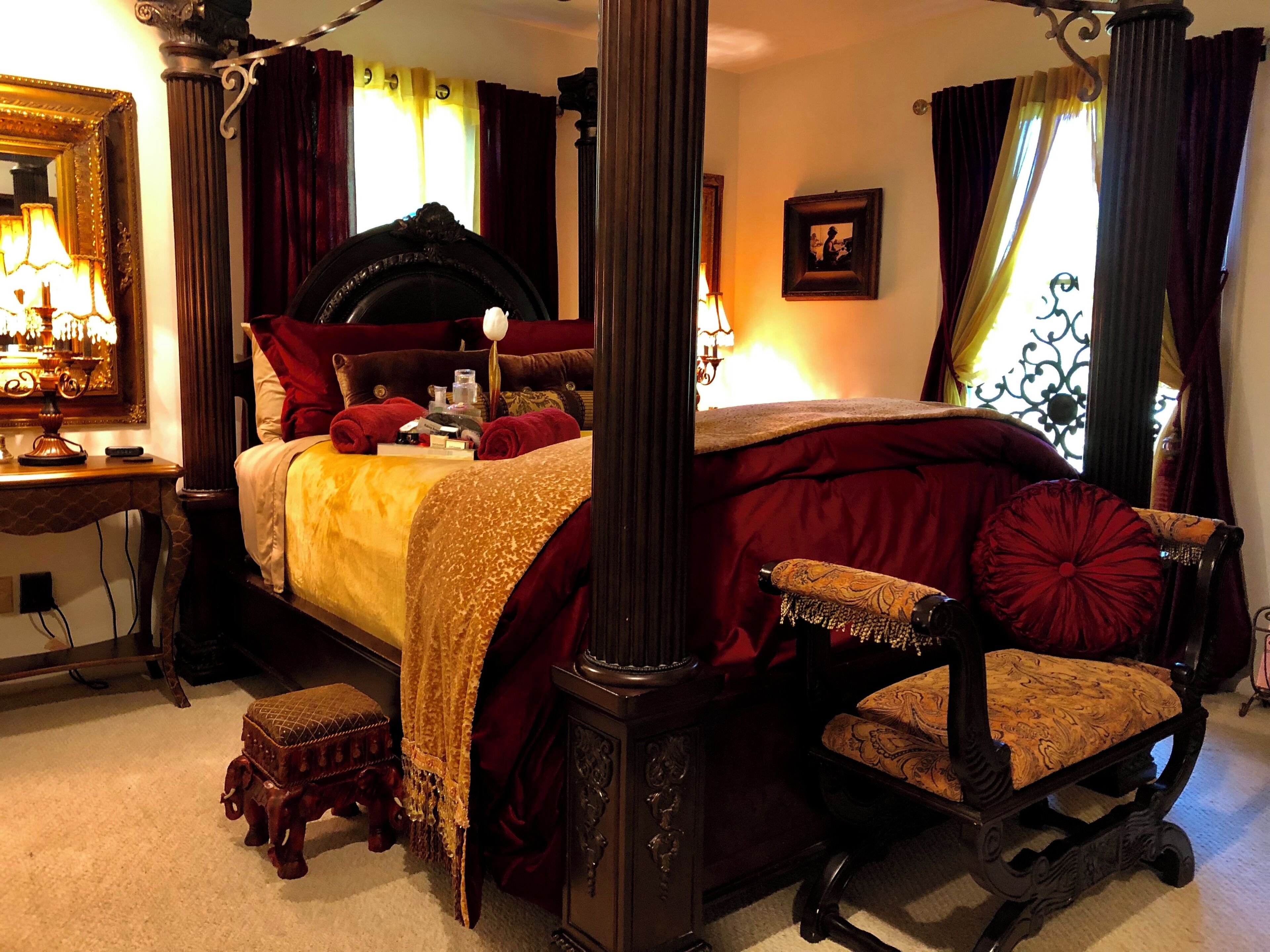 3 bedrooms, iron/ironing board, bed sheets