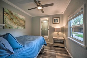 2 bedrooms, WiFi, bed sheets - Apopka Getaway w/ Yard & Covered Patio (Apopka)