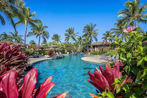 Colony Villas Waikoloa 301 2 Bedroom Villa by RedAwning