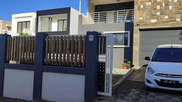 House | Property grounds