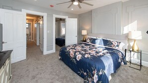 Stadtwohnung, Mehrere Betten, Küche | 3 Schlafzimmer, Bügeleisen/Bügelbrett, kostenloses WLAN, Bettwäsche