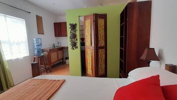 1 bedroom, in-room safe, travel crib, WiFi