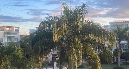 Penthouse w/private hot tub at The Residence at Metro Country Club