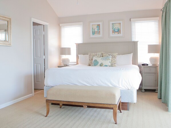 4 bedrooms, in-room safe, iron/ironing board, free WiFi