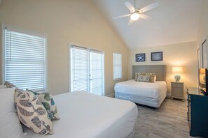 4 bedrooms, in-room safe, iron/ironing board, free WiFi
