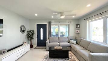 Älytelevisio, stereot, tulostin