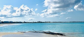 Ocean Harmony – your luxurious, peaceful retreat by the Beach