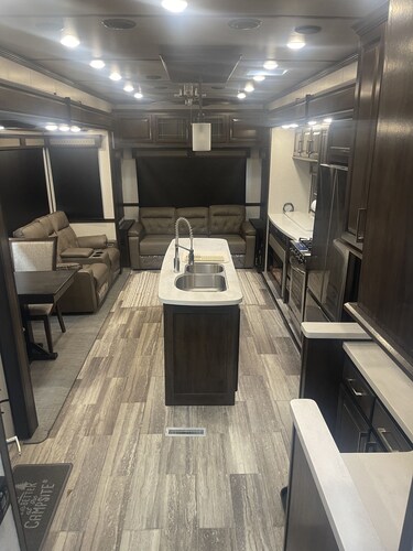 We tow to your Destination within 75 Miles of Buna TX. 77612