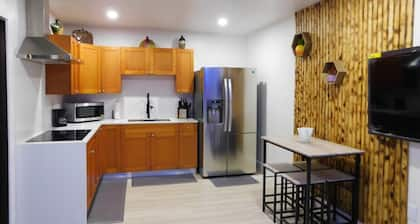 EL ENCANTO APARTMENT,W/ FULL KITCHEN