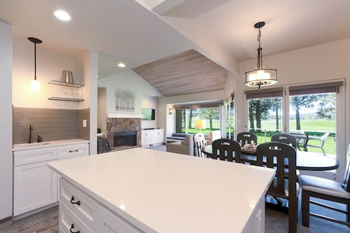 Canyon Rim at Eagle Crest