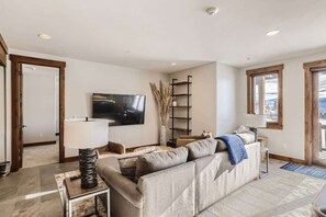 Flat-screen TV, fireplace, offices