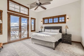 6 chambres, fer et planche à repasser, Wi-Fi, literie fournie