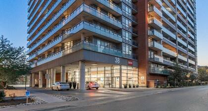 Cozy 1bed condo in Toronto downtown