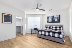 4 bedrooms, iron/ironing board, WiFi, bed sheets - San Michelle Luxury Escape -Mesa (Mesa)