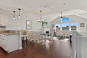 Interior - Coastal Luxury | Hot Tub • Game Room • Pool (Corolla)