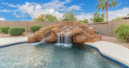 Pack it up Pack it in! San Tan Sparkling pool! 30 Night Min.